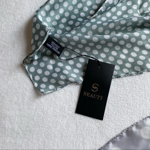 Long Flowy Scarf - Picture 6 of 6